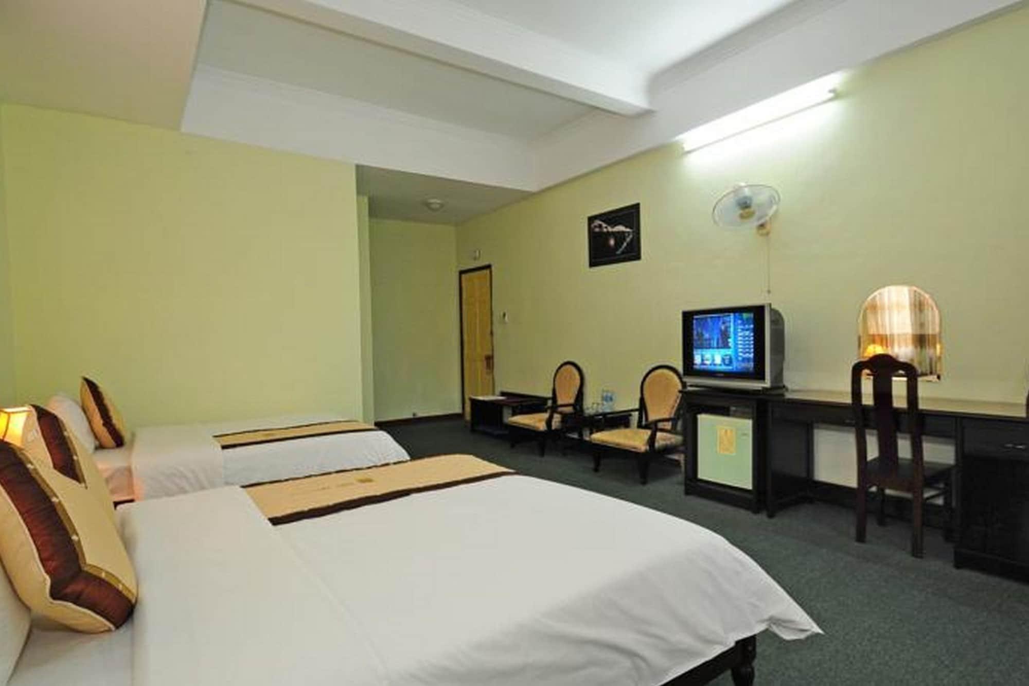 Duy Tan Hotel Хюе Екстер'єр фото