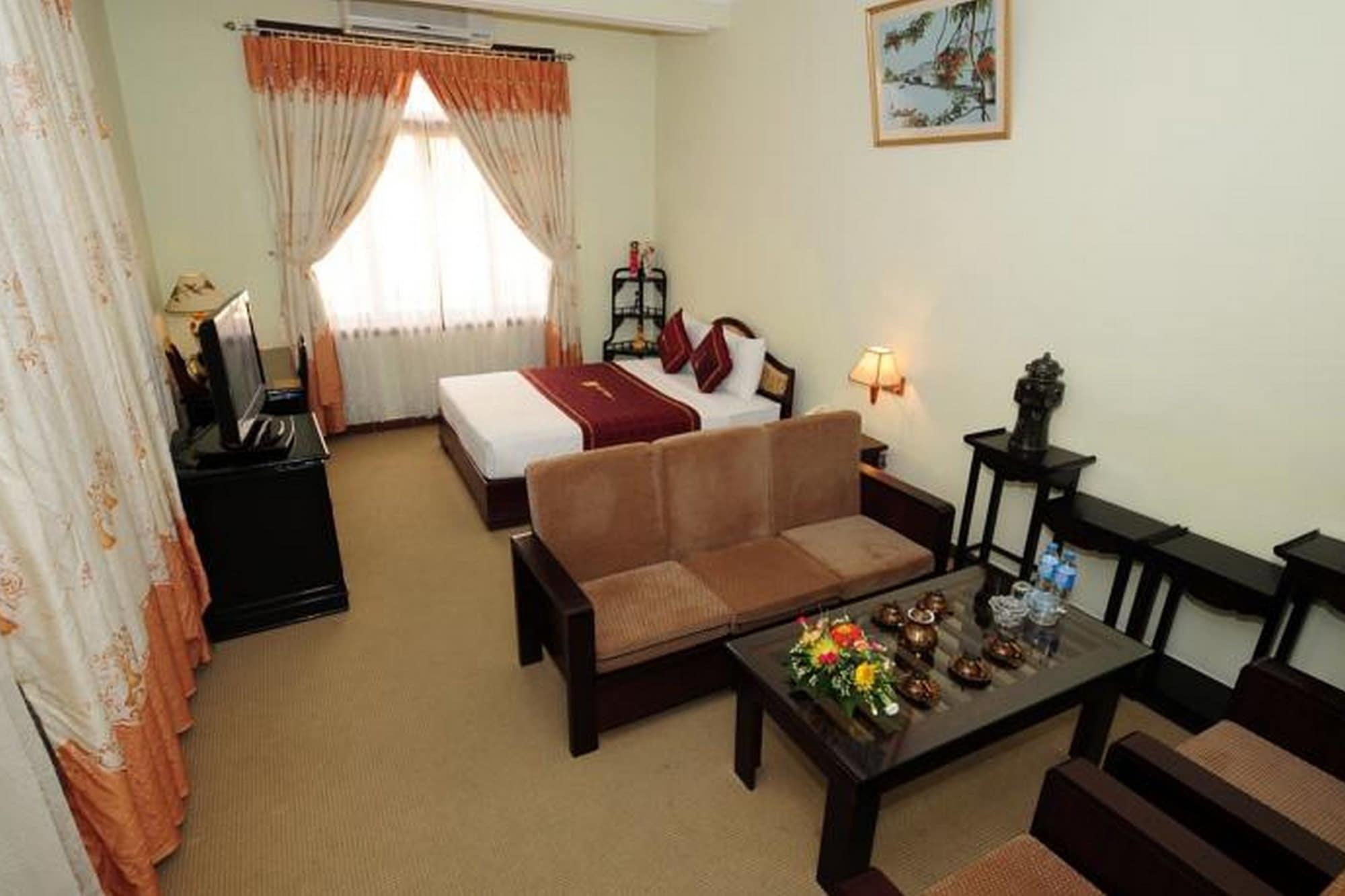 Duy Tan Hotel Хюе Екстер'єр фото