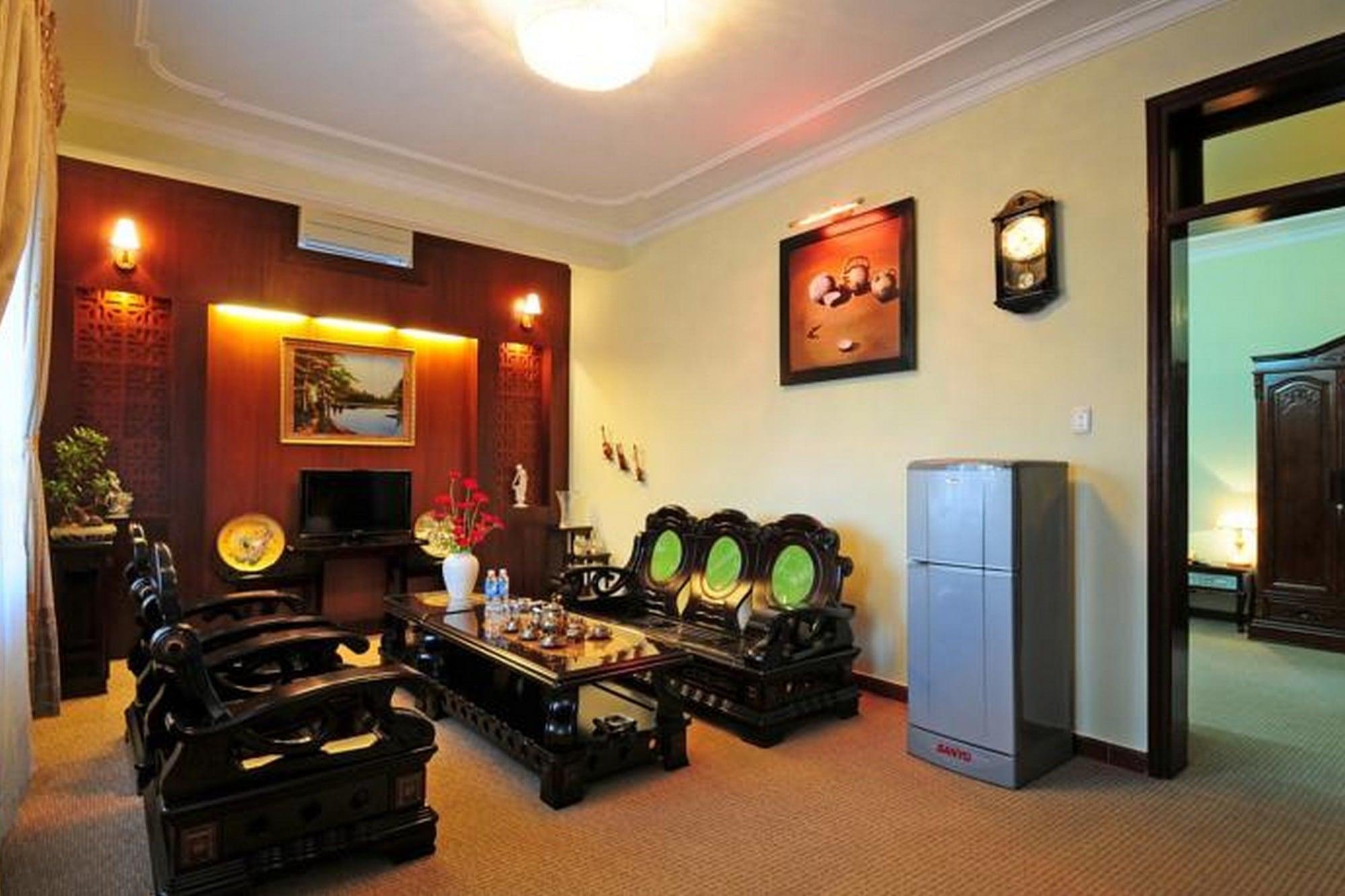 Duy Tan Hotel Хюе Екстер'єр фото