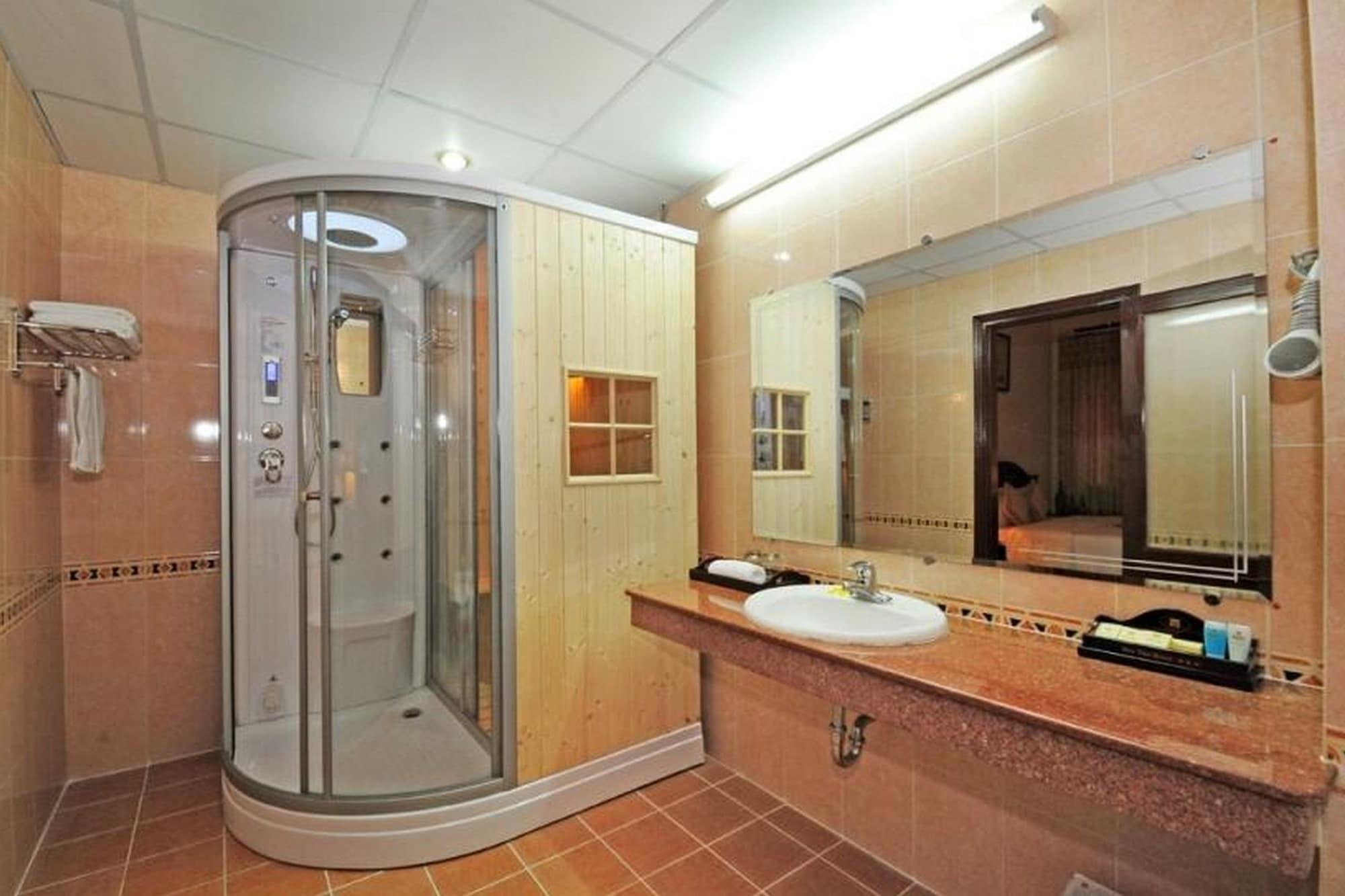 Duy Tan Hotel Хюе Екстер'єр фото