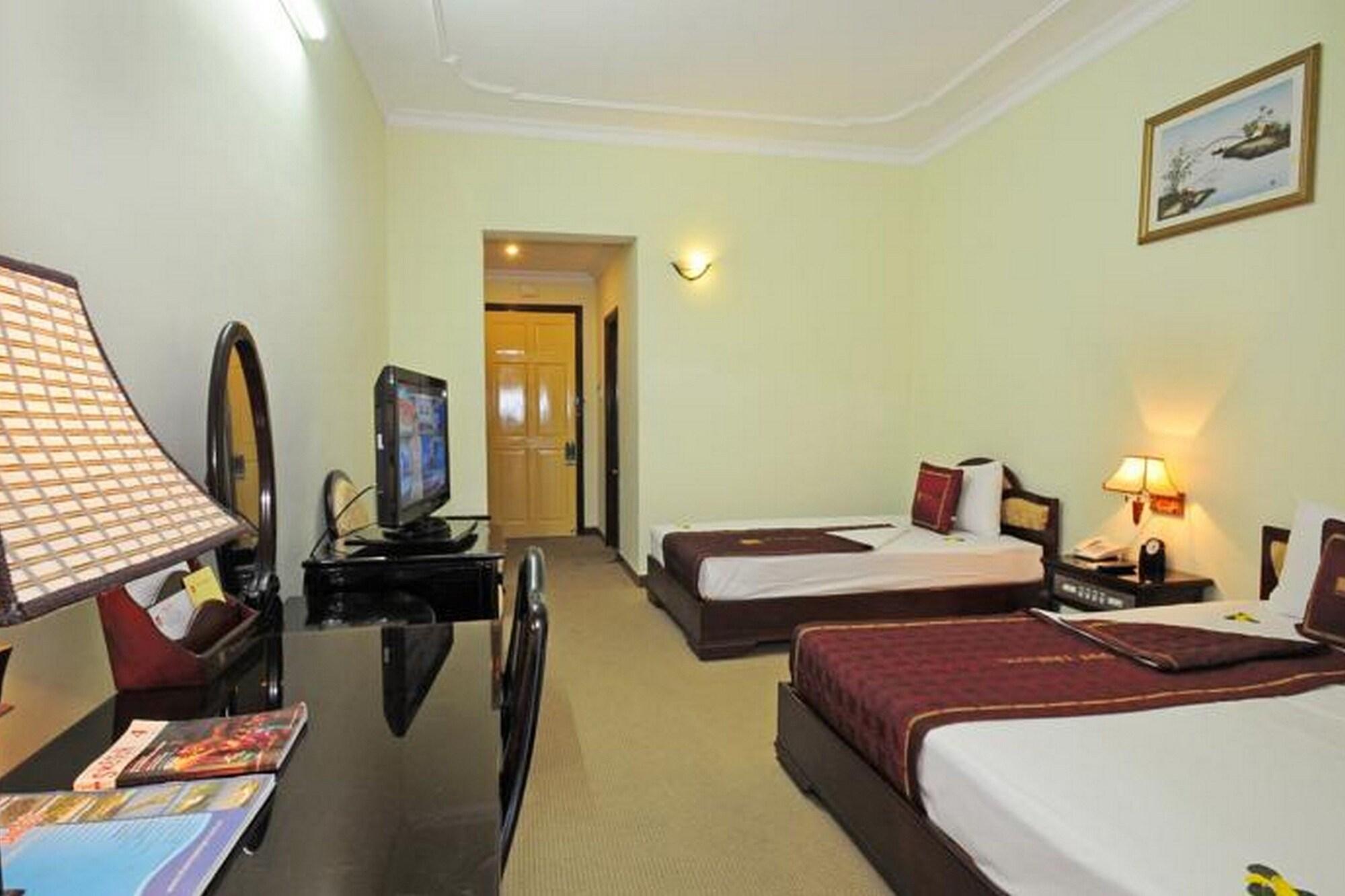 Duy Tan Hotel Хюе Екстер'єр фото