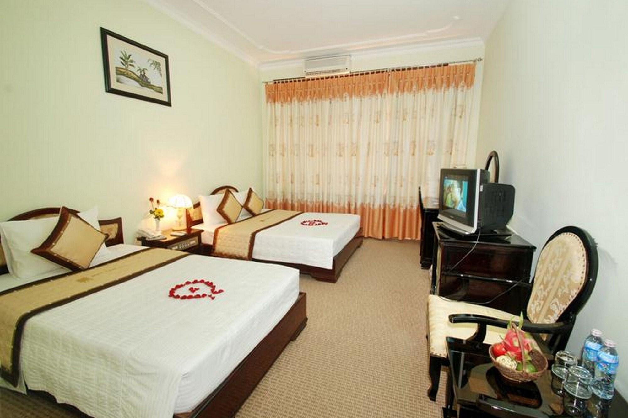 Duy Tan Hotel Хюе Екстер'єр фото