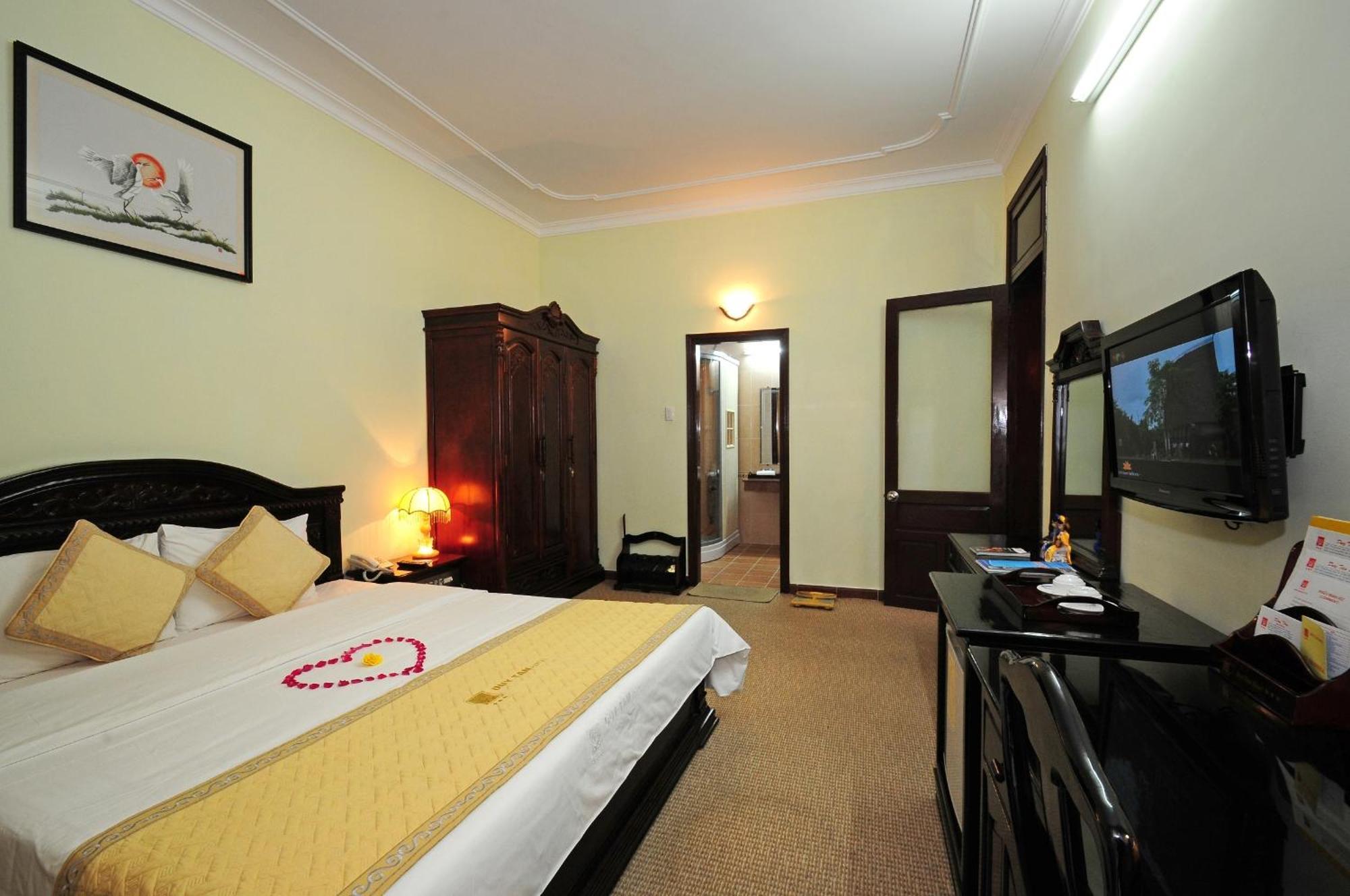 Duy Tan Hotel Хюе Екстер'єр фото