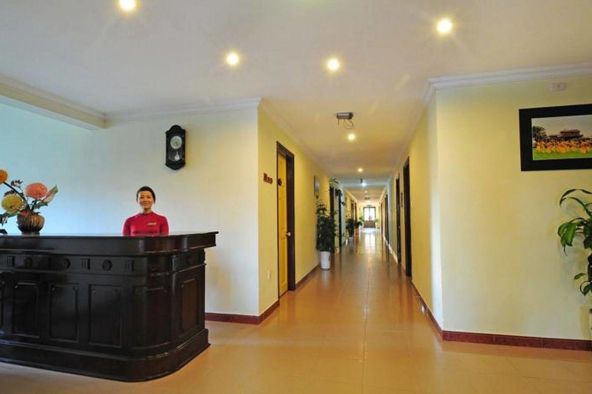 Duy Tan Hotel Хюе Екстер'єр фото