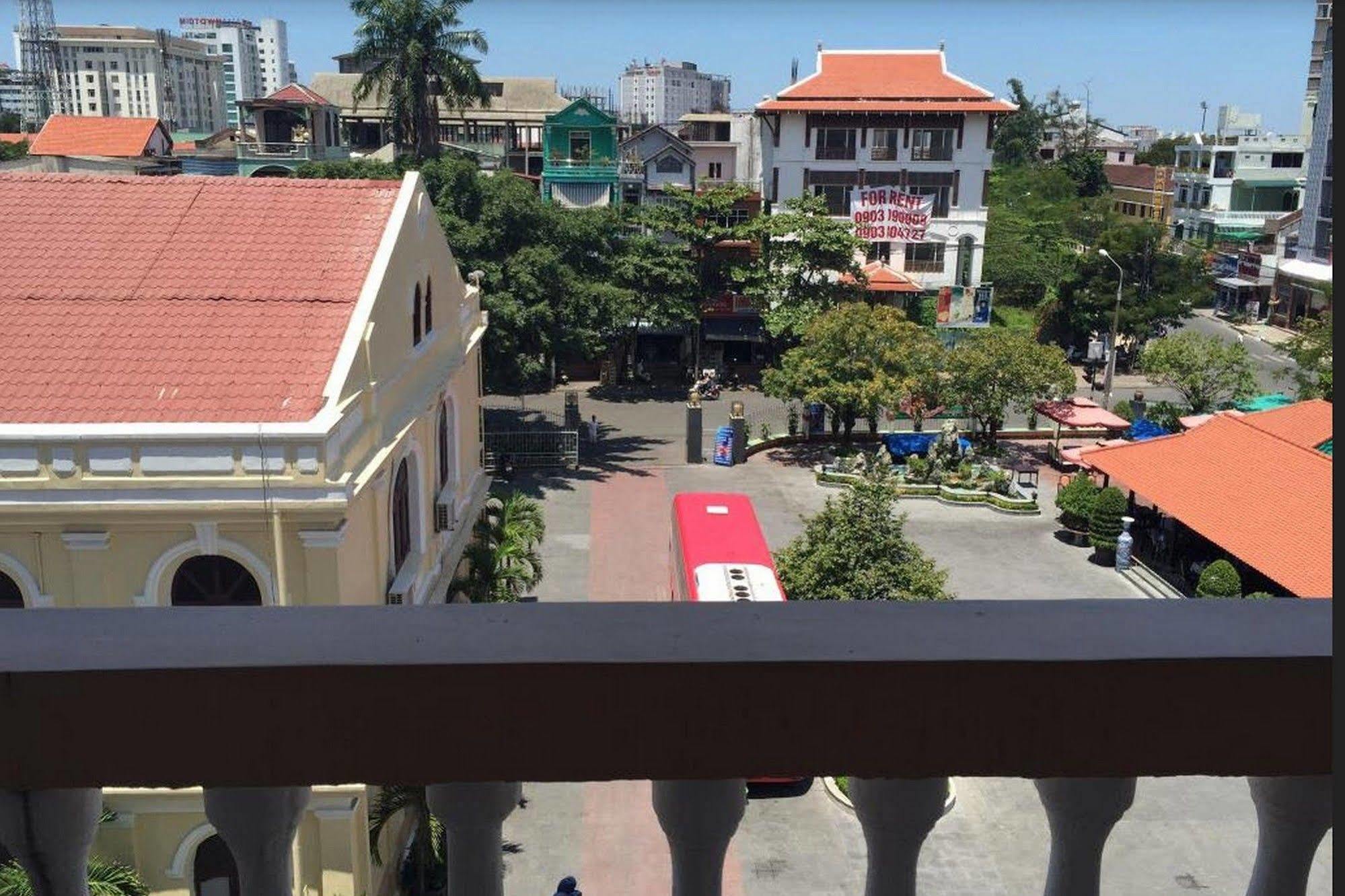 Duy Tan Hotel Хюе Екстер'єр фото
